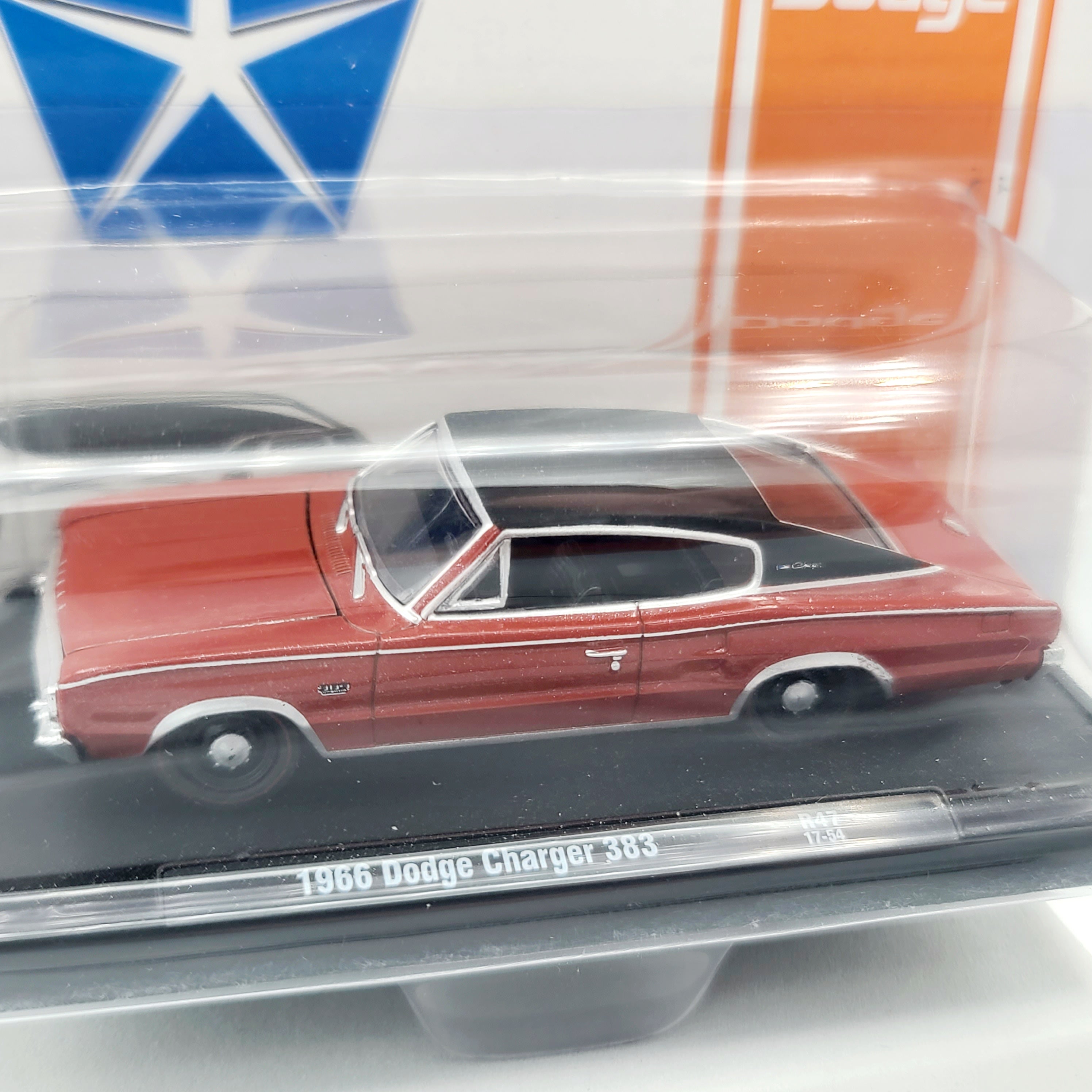 M2 Machines '66 Dodge Charger 383 - 1:64 (2017 M2 Auto-Drivers Release 47)